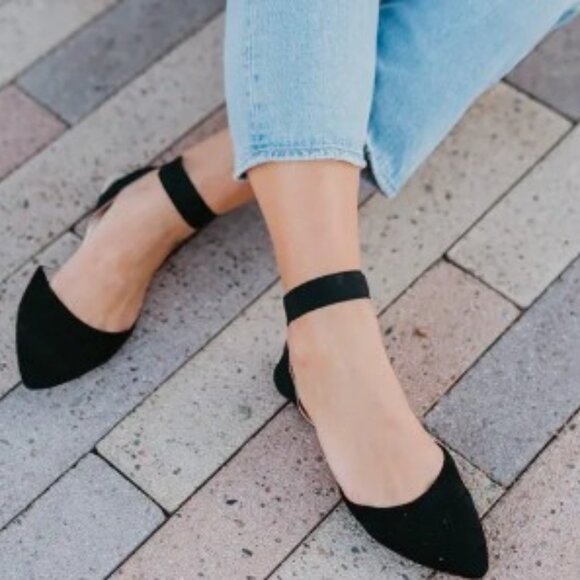 Black Flats - Picture 5 of 5